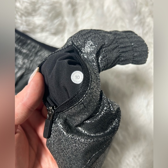 Lululemon size 10 running shorts *liner cut out!* - Picture 4 of 4